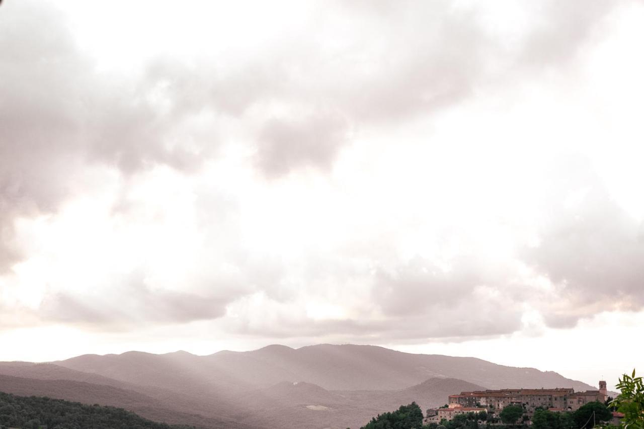 Buongiorno Maestra Di Monteverdi Marittimo, Borgo Di Canneto Canneto  Ngoại thất bức ảnh